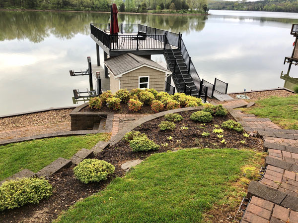 Landscaping Claytor Lake walkway side bed - Before - Horizon Lawn Care HLC